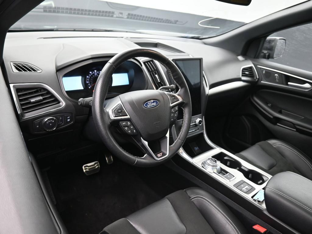 used 2022 Ford Edge car, priced at $33,998