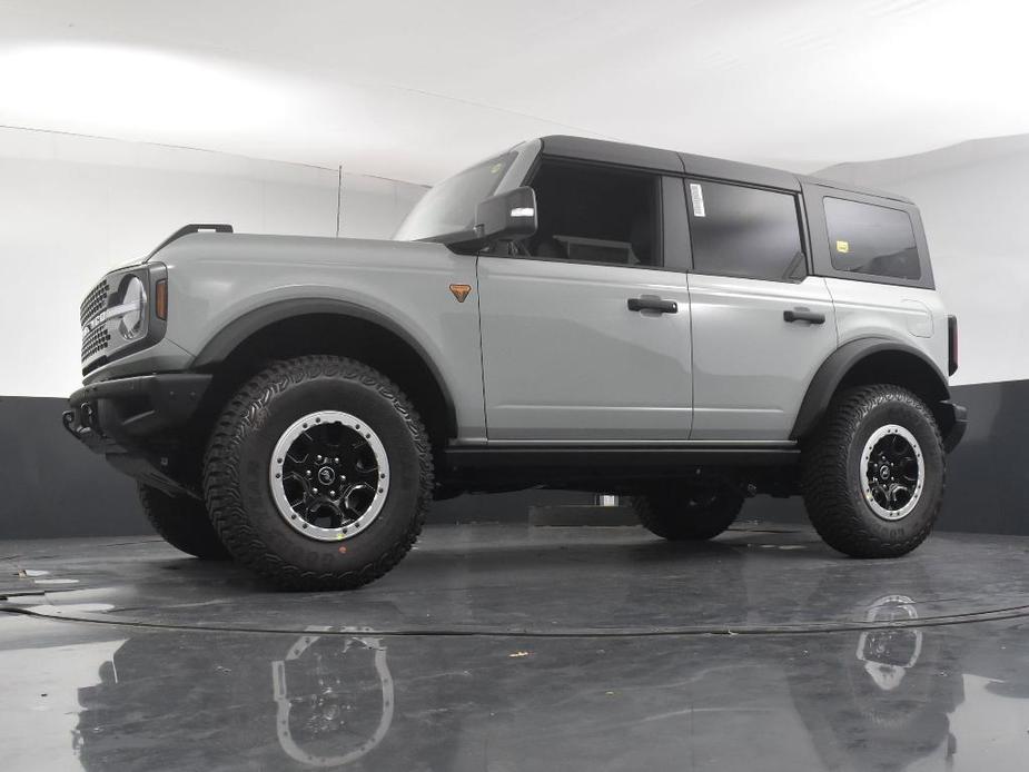 new 2024 Ford Bronco car, priced at $65,215