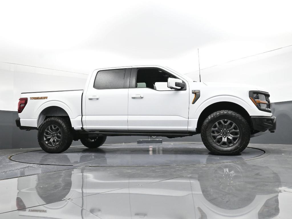 new 2025 Ford F-150 car, priced at $71,732