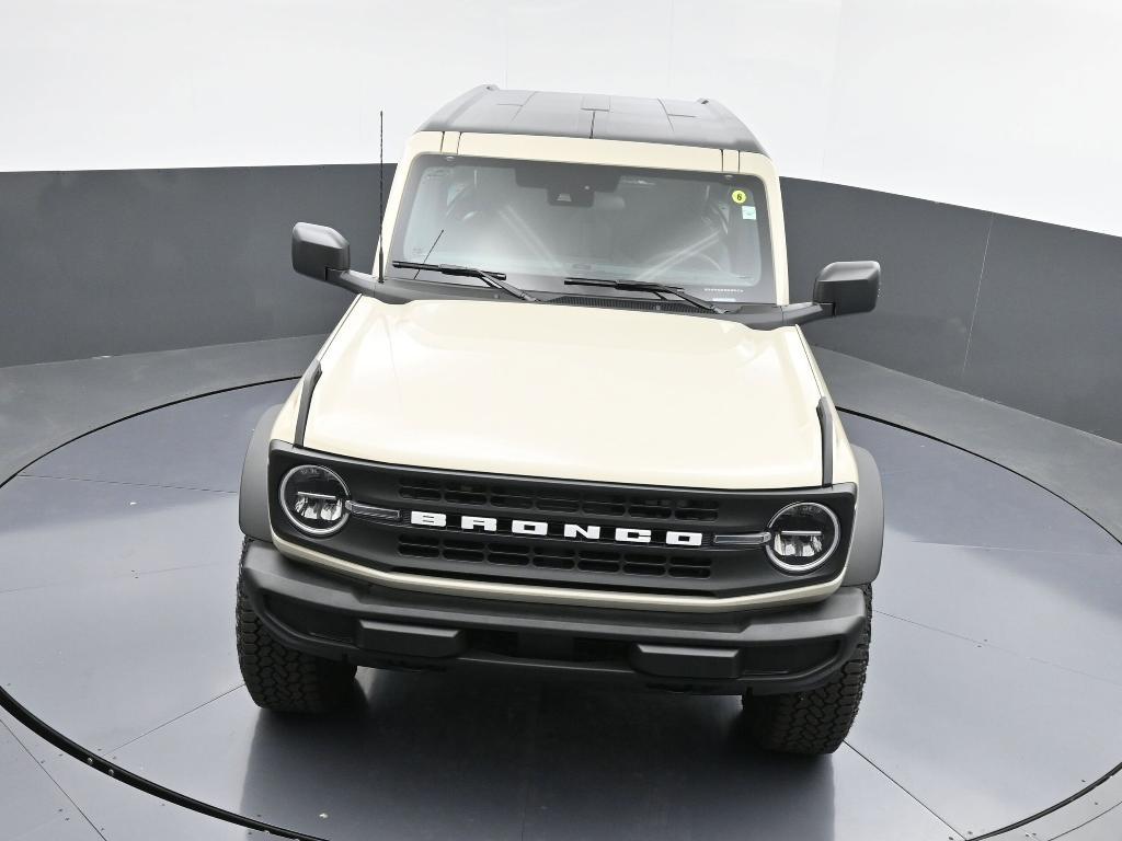 new 2025 Ford Bronco car, priced at $42,645