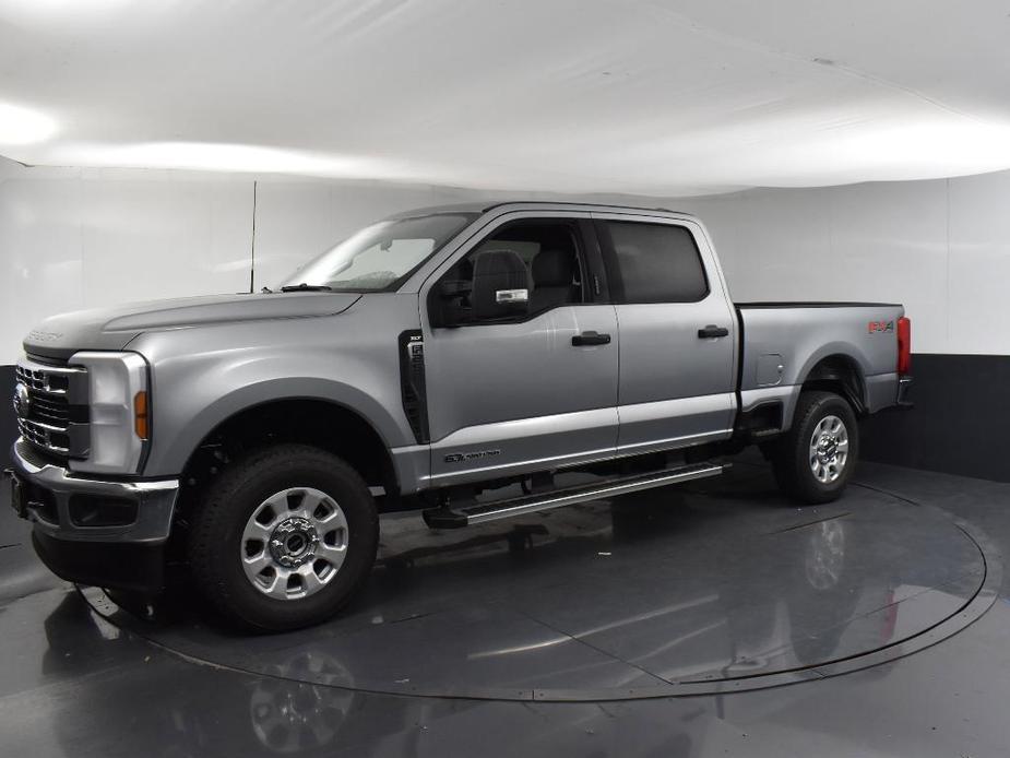 new 2024 Ford F-250 car, priced at $62,660