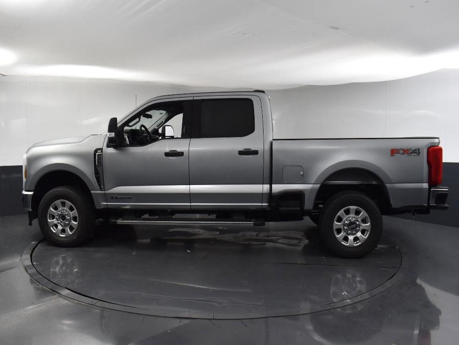 new 2024 Ford F-250 car, priced at $62,660