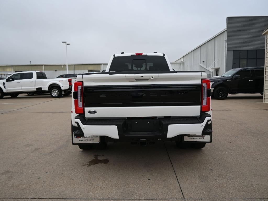 new 2025 Ford F-450 car, priced at $102,520