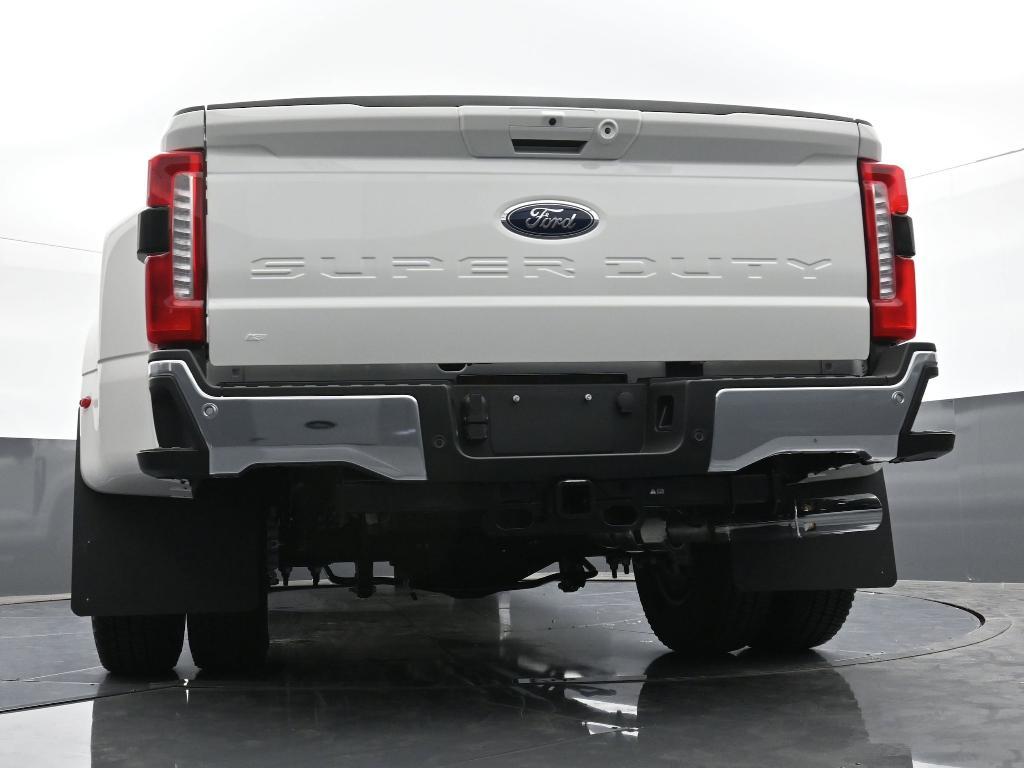 new 2025 Ford F-350 car, priced at $85,665