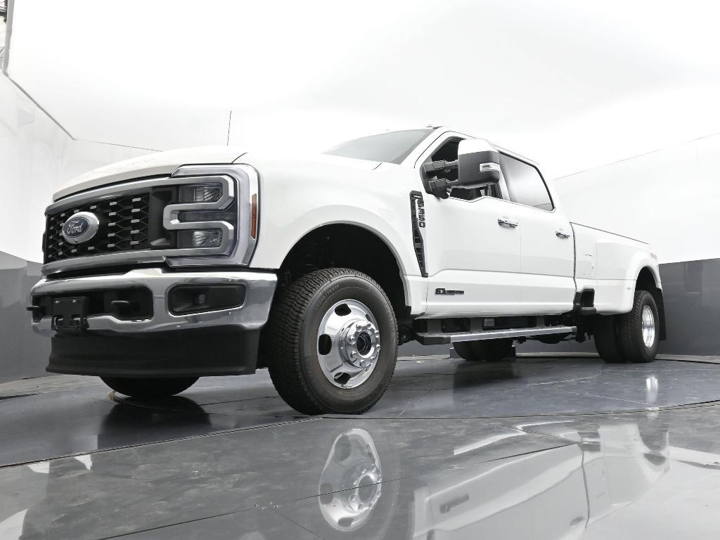 new 2025 Ford F-350 car, priced at $85,665