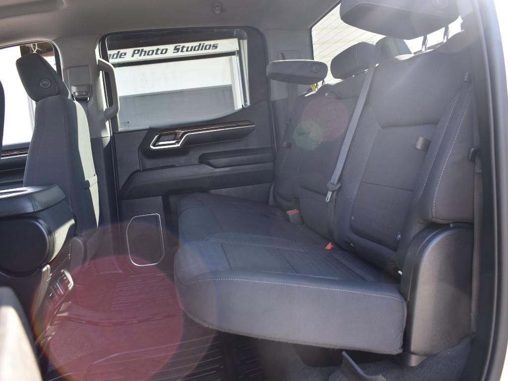 used 2023 GMC Sierra 1500 car, priced at $45,998