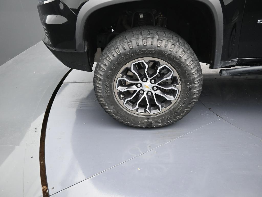 used 2022 Chevrolet Colorado car, priced at $30,995