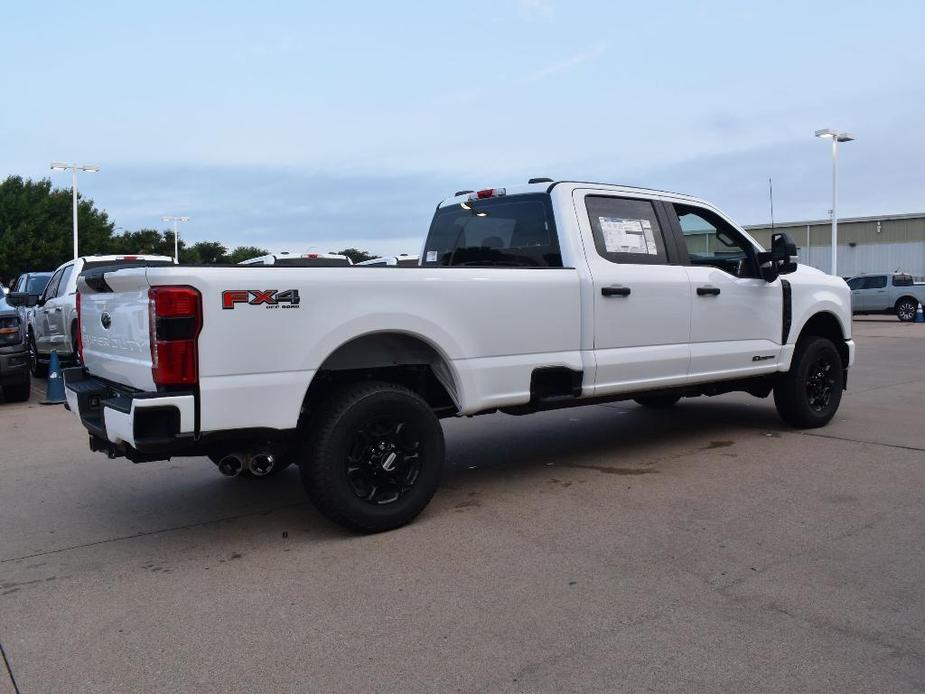 new 2024 Ford F-350 car, priced at $64,000