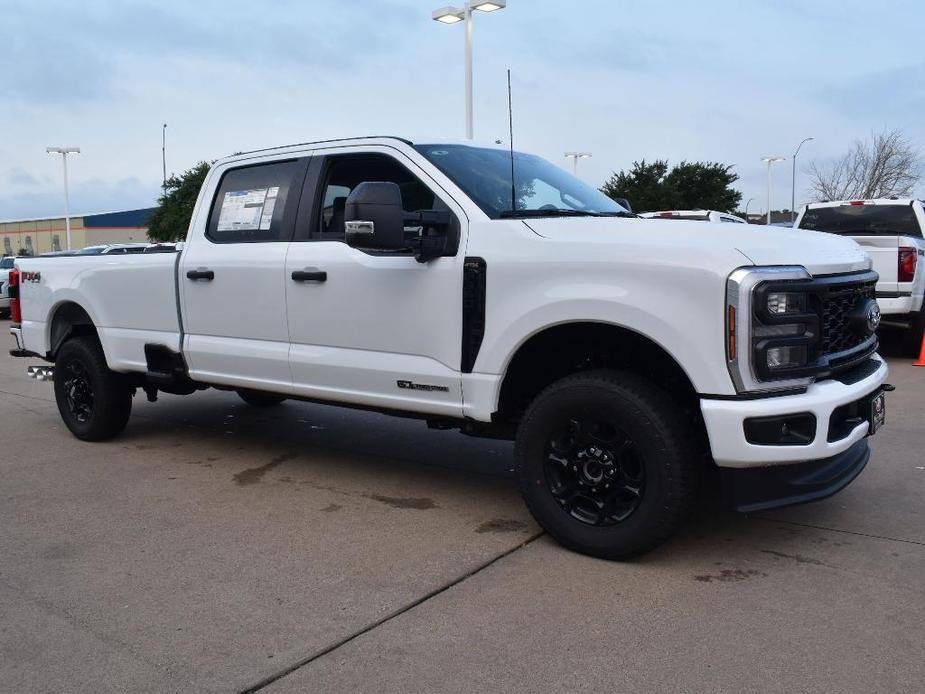 new 2024 Ford F-350 car, priced at $64,000