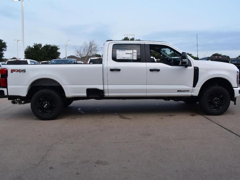 new 2024 Ford F-350 car, priced at $64,000