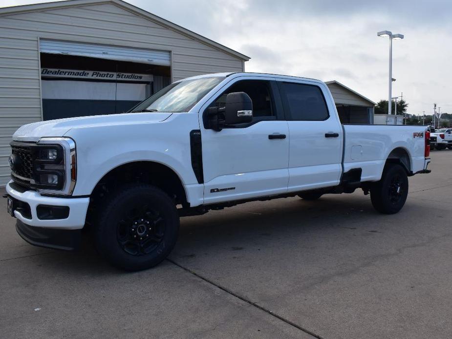 new 2024 Ford F-350 car, priced at $64,000