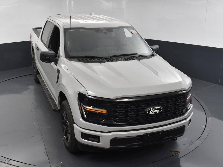 new 2024 Ford F-150 car, priced at $47,260