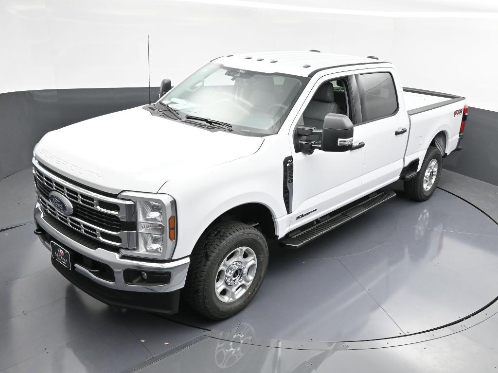 new 2025 Ford F-250 car, priced at $72,580