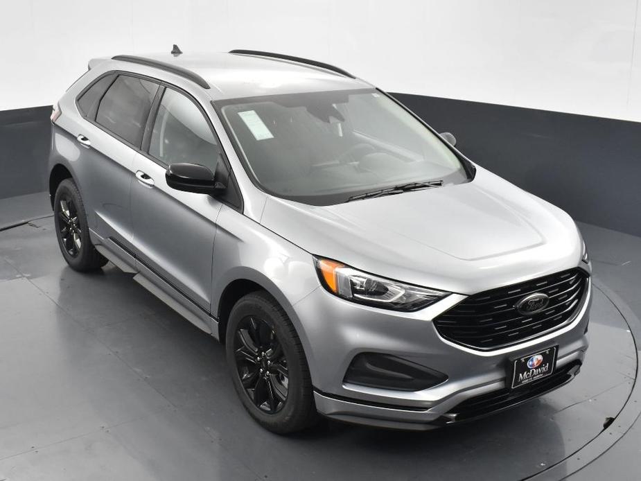 new 2024 Ford Edge car, priced at $30,020