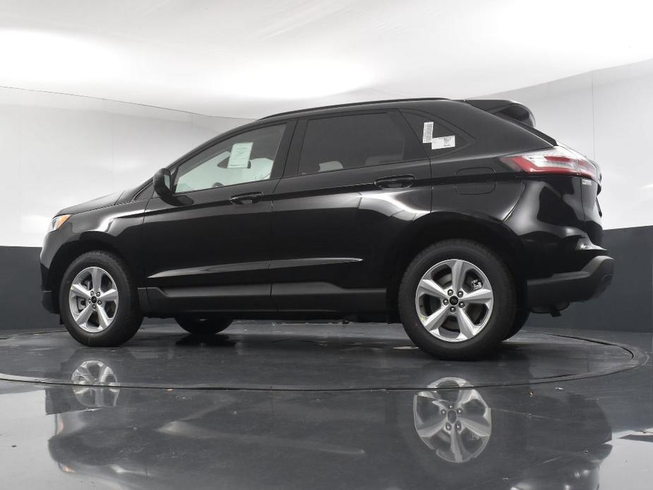 new 2024 Ford Edge car, priced at $29,425