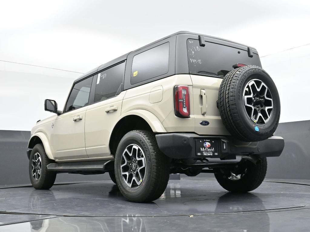 new 2025 Ford Bronco car, priced at $52,565