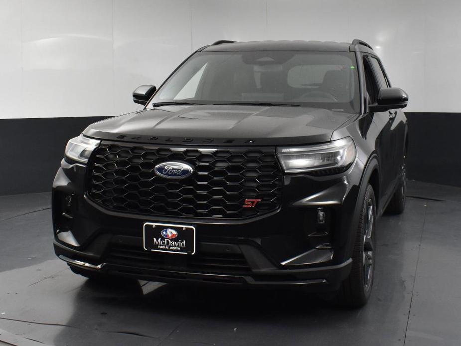 new 2025 Ford Explorer car, priced at $52,100