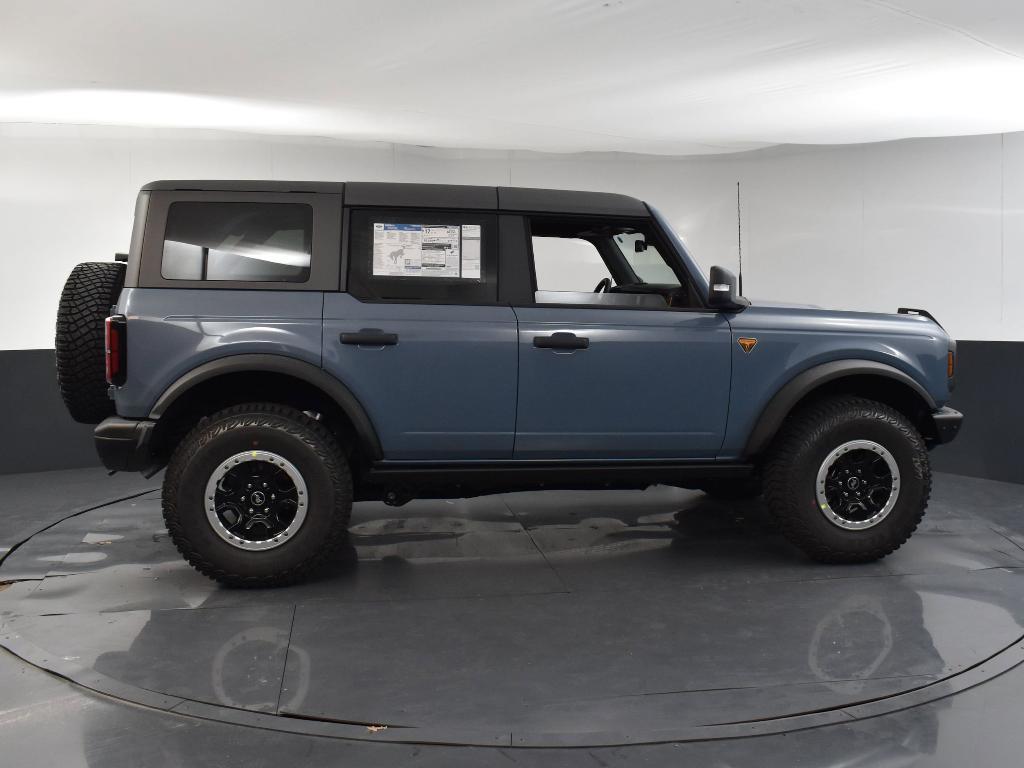 new 2024 Ford Bronco car, priced at $64,915