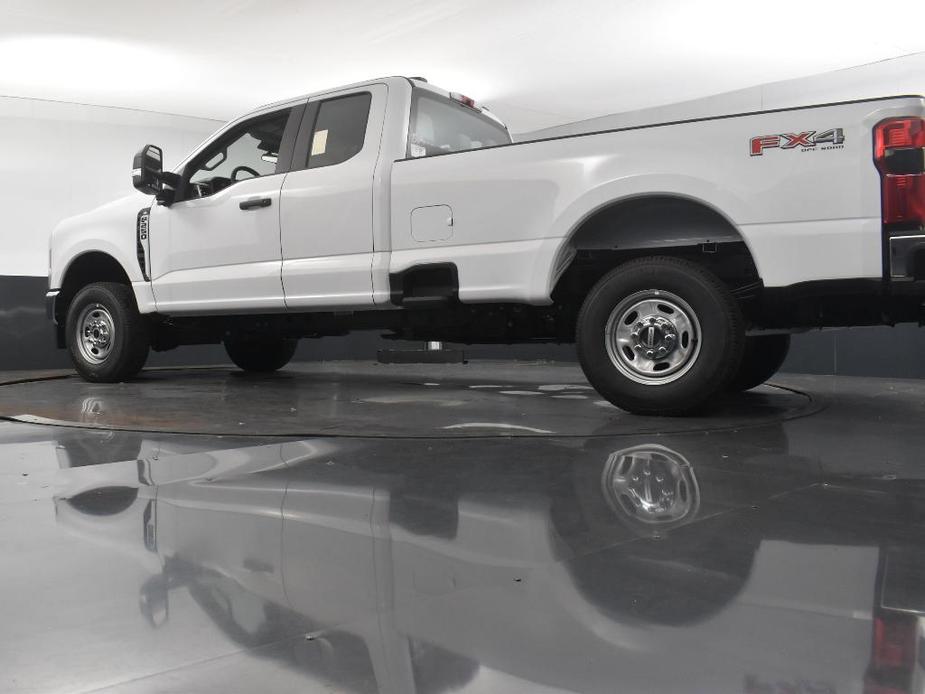 new 2024 Ford F-250 car, priced at $48,100