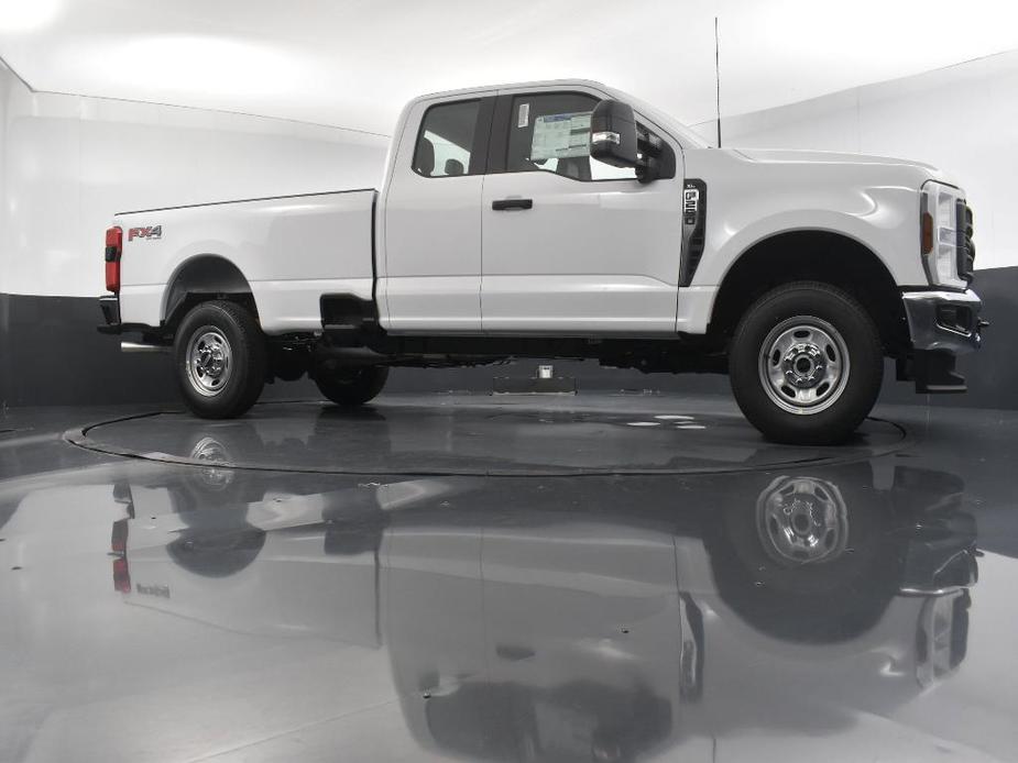 new 2024 Ford F-250 car, priced at $48,630