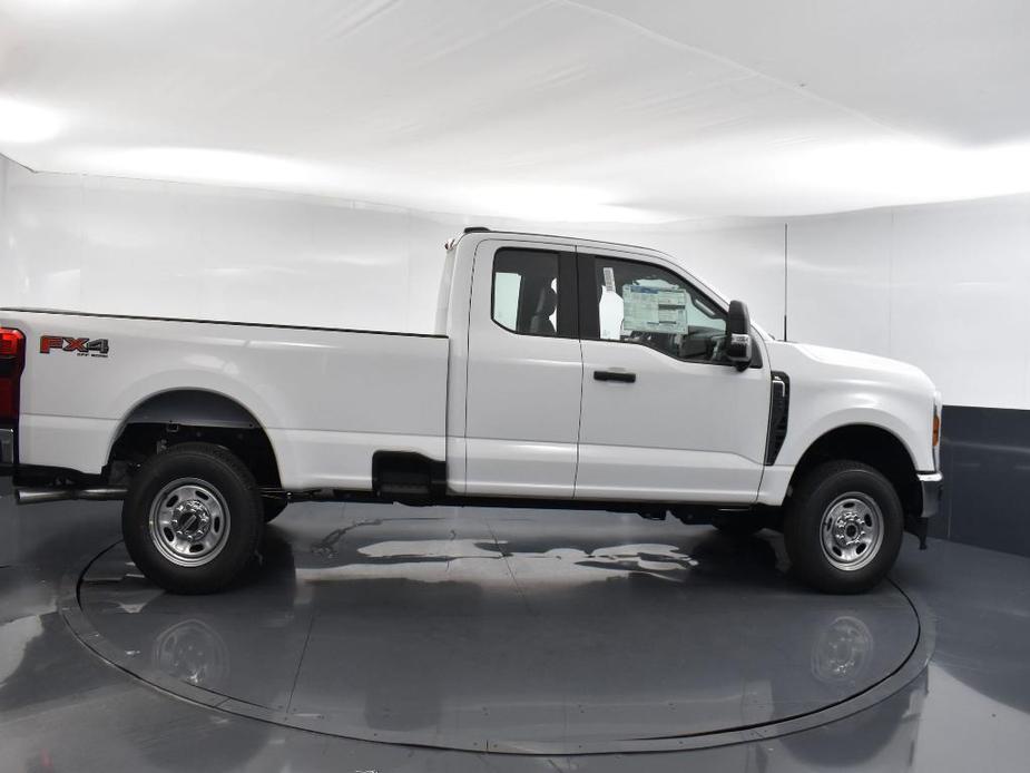 new 2024 Ford F-250 car, priced at $48,630