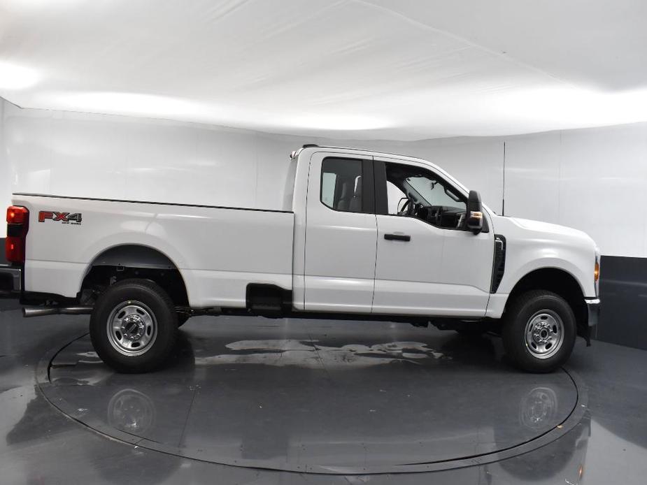 new 2024 Ford F-250 car, priced at $48,630