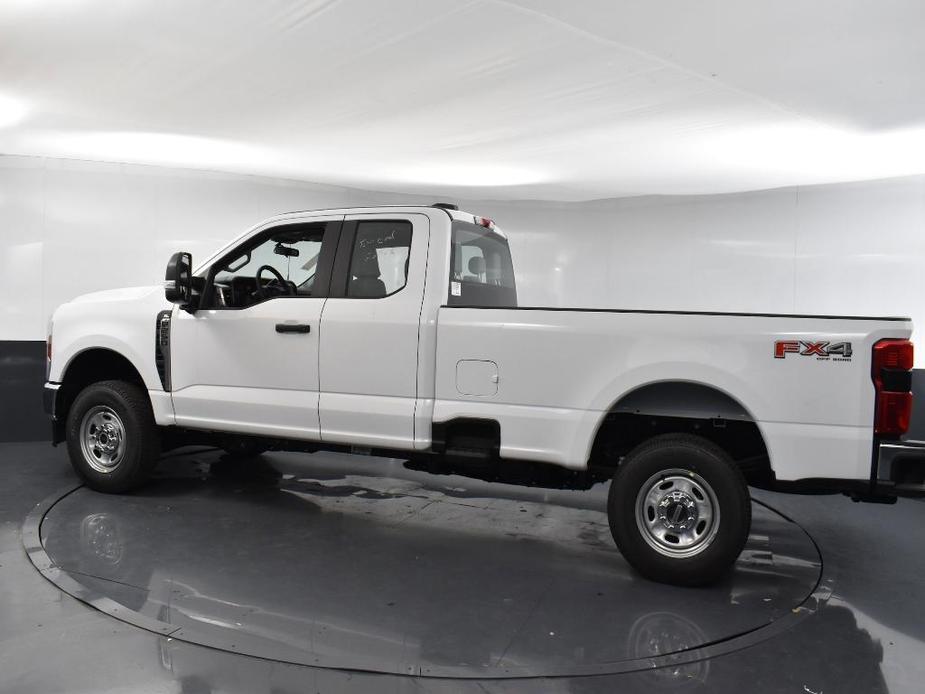 new 2024 Ford F-250 car, priced at $48,630