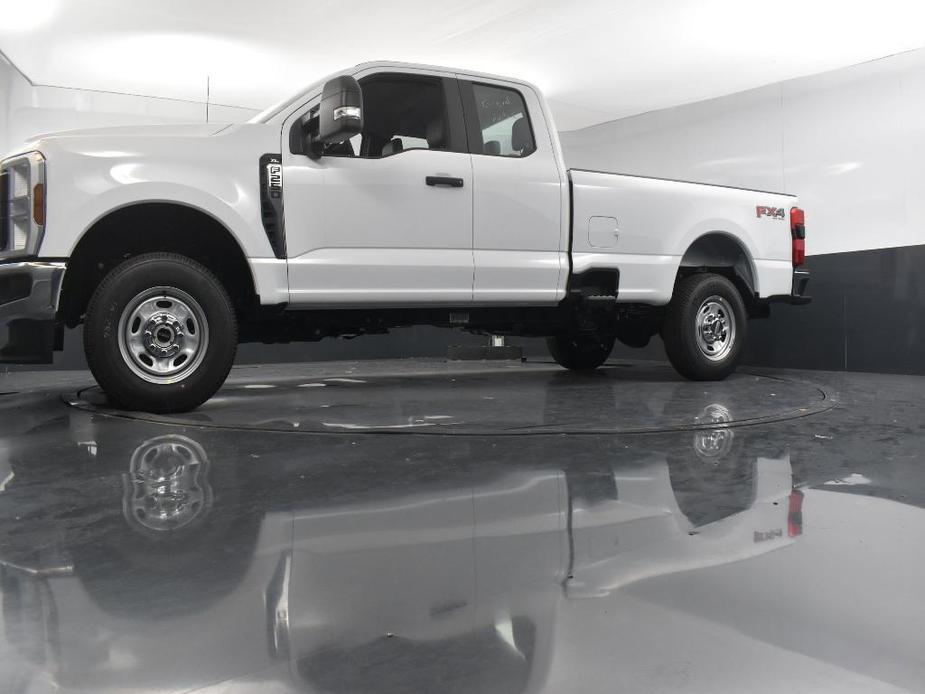 new 2024 Ford F-250 car, priced at $48,630