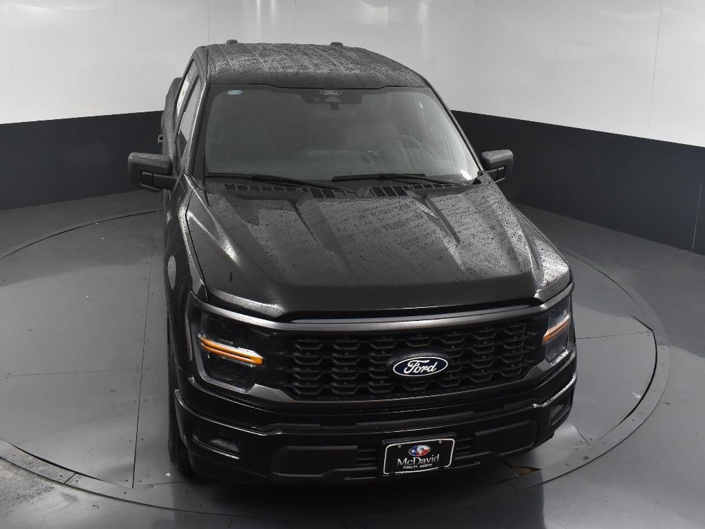 new 2024 Ford F-150 car, priced at $40,590