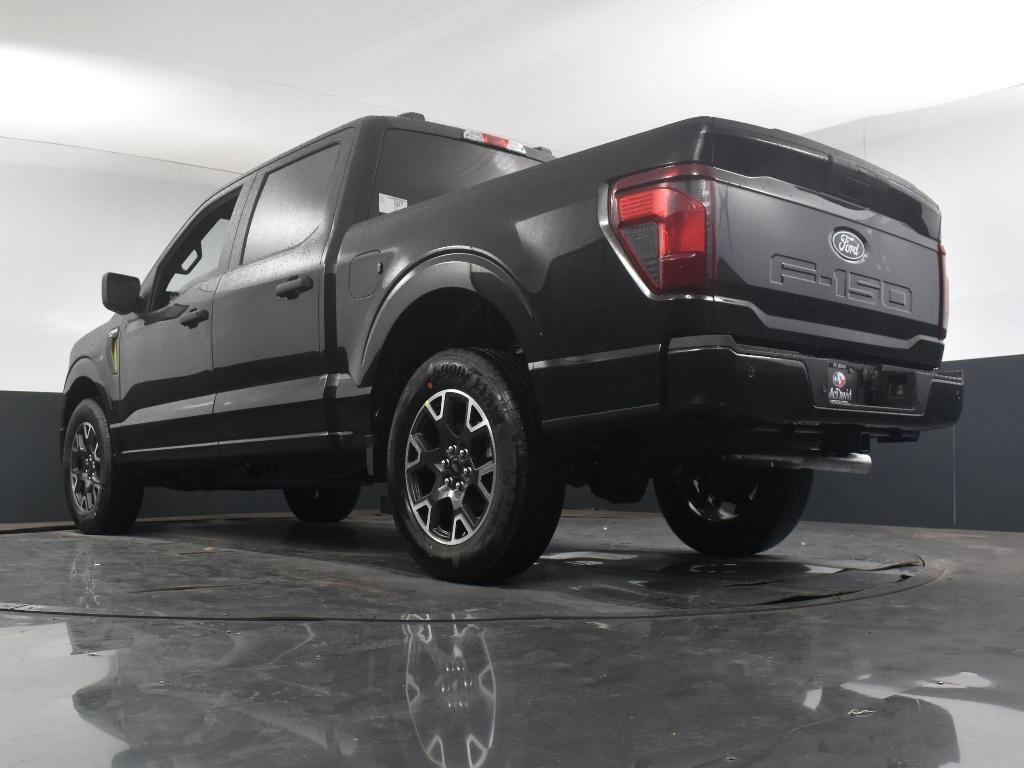 new 2024 Ford F-150 car, priced at $40,590