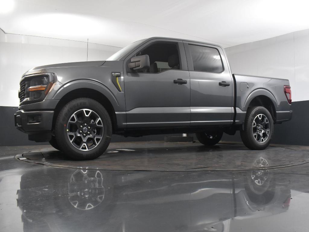 new 2024 Ford F-150 car, priced at $40,590