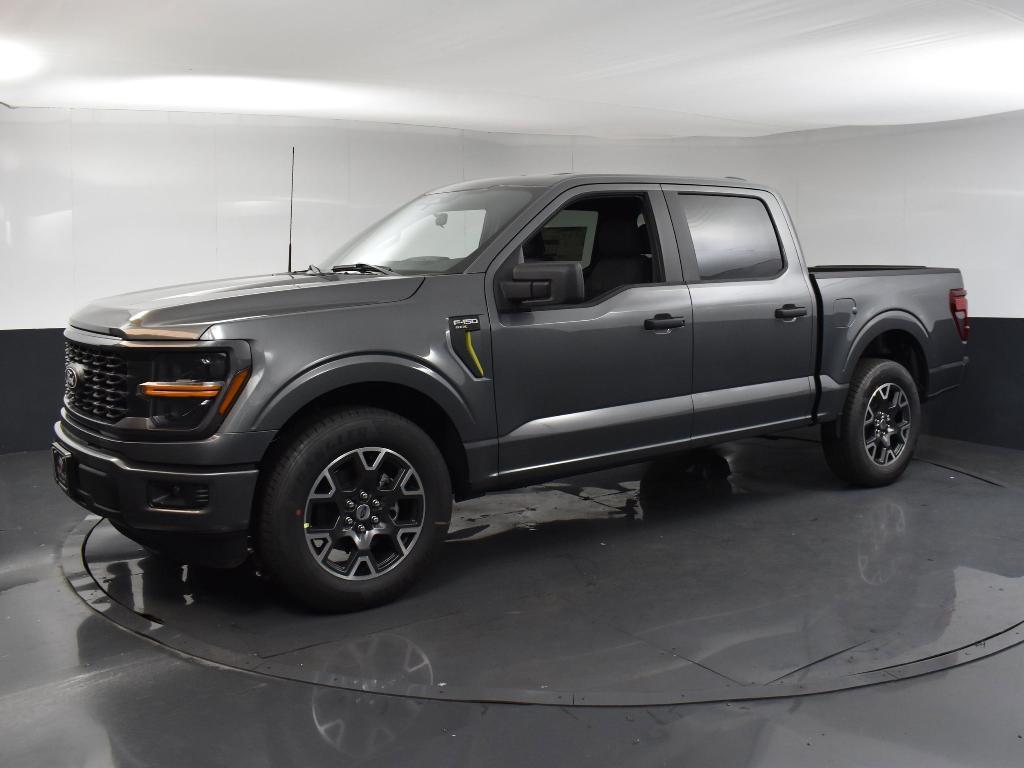 new 2024 Ford F-150 car, priced at $40,590