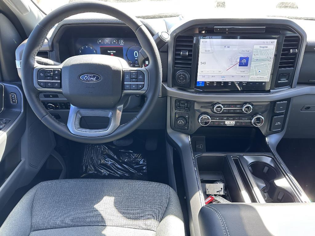 new 2025 Ford F-150 car, priced at $53,101
