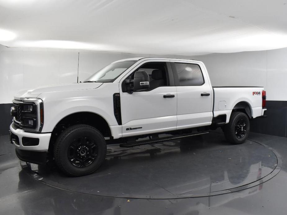 new 2024 Ford F-250 car, priced at $62,700