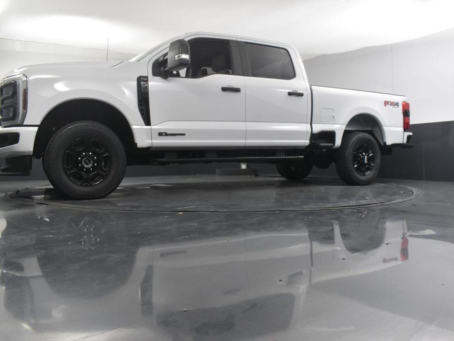 new 2024 Ford F-250 car, priced at $62,700