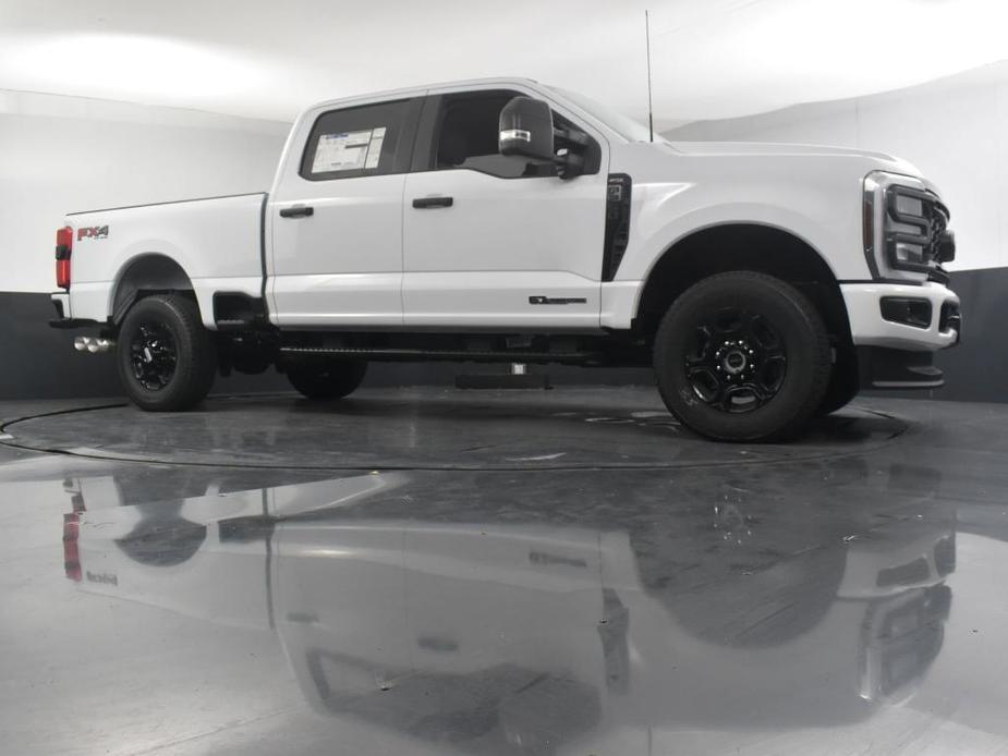 new 2024 Ford F-250 car, priced at $62,700