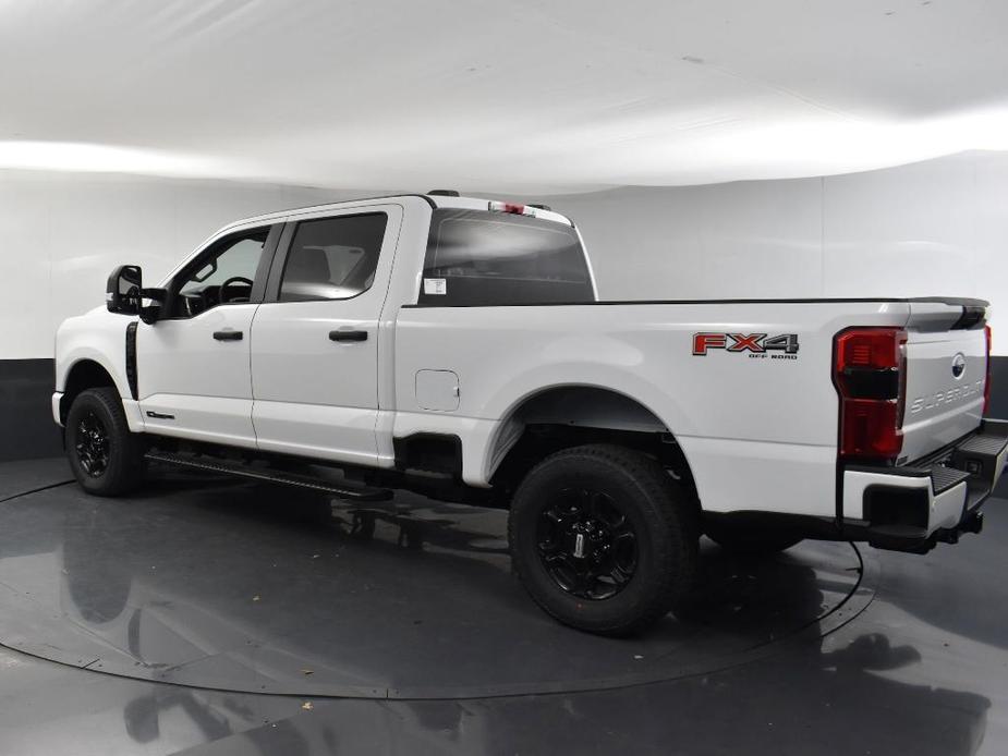 new 2024 Ford F-250 car, priced at $62,700