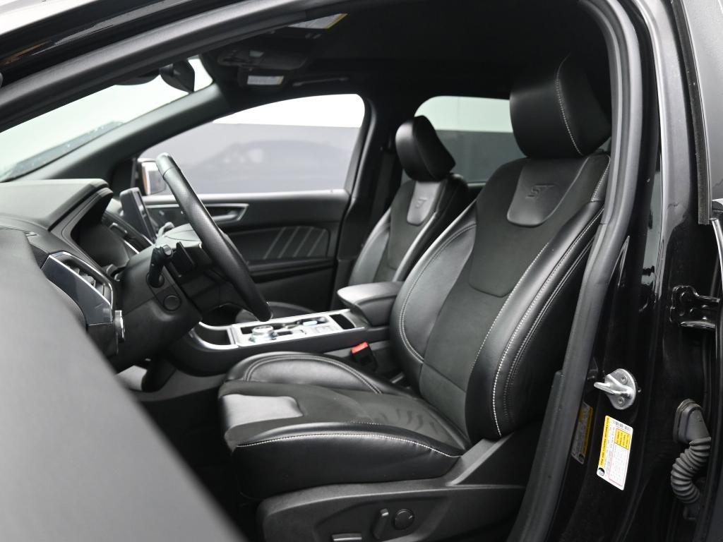 used 2023 Ford Edge car, priced at $36,994