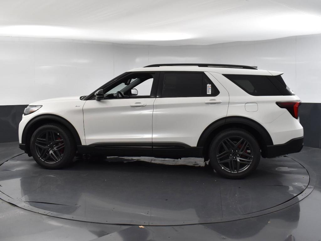 new 2025 Ford Explorer car, priced at $45,640