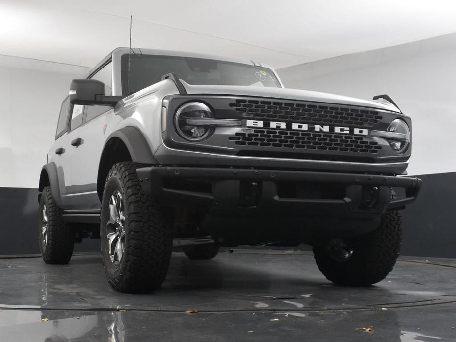 new 2024 Ford Bronco car, priced at $60,880