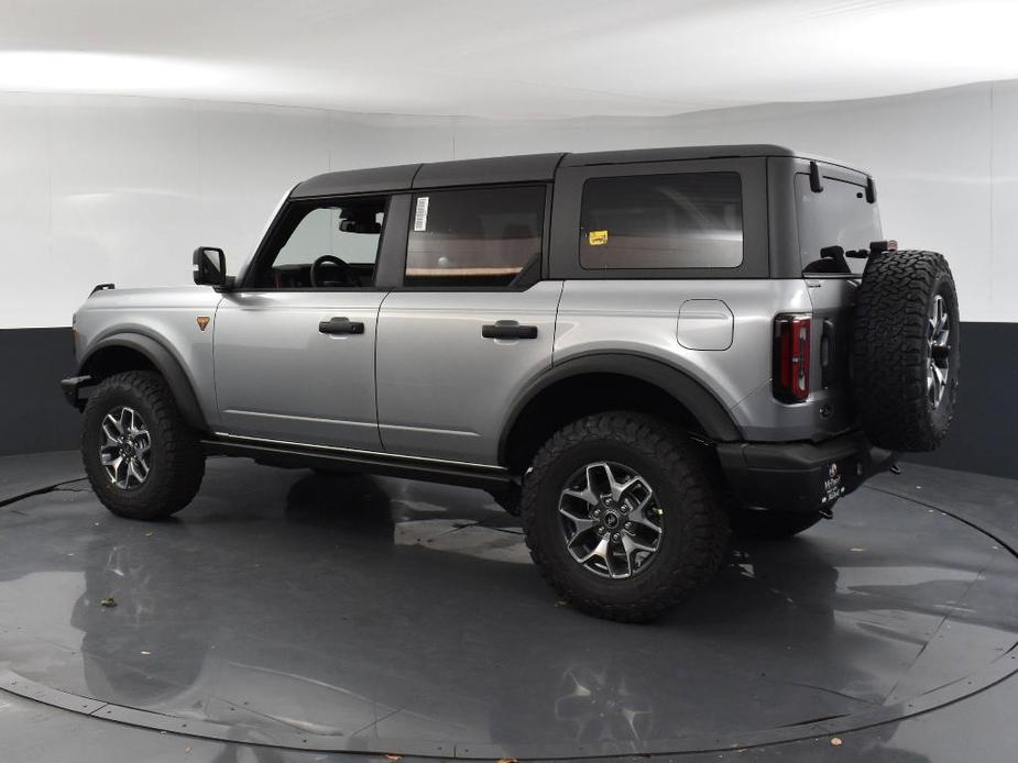 new 2024 Ford Bronco car, priced at $60,880