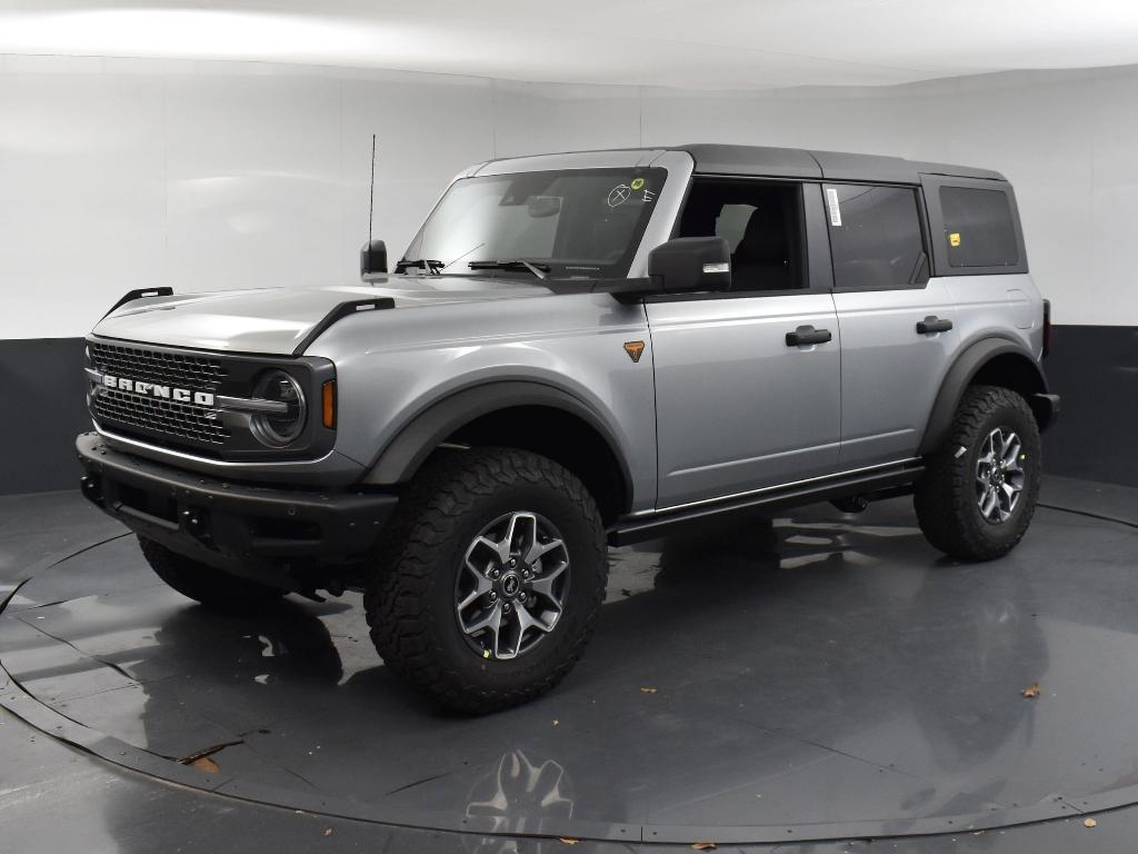 new 2024 Ford Bronco car, priced at $60,880