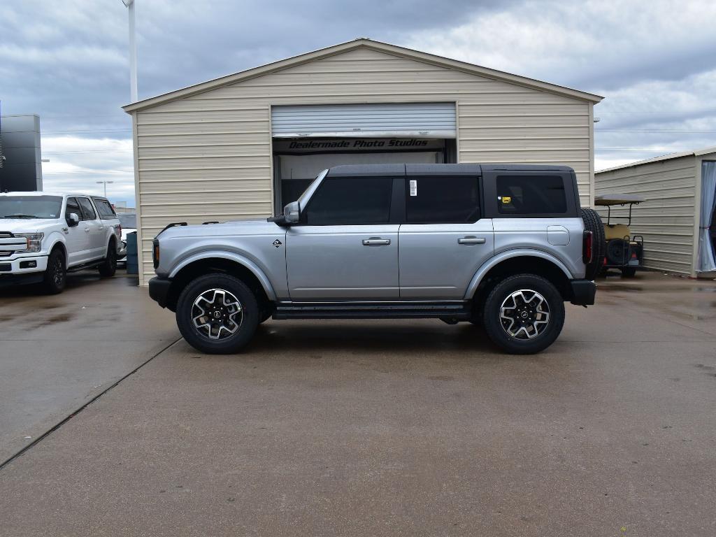 new 2024 Ford Bronco car, priced at $49,755