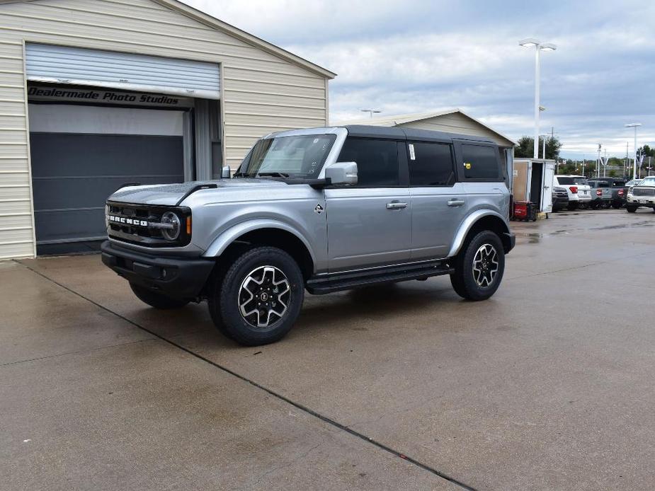 new 2024 Ford Bronco car, priced at $49,755