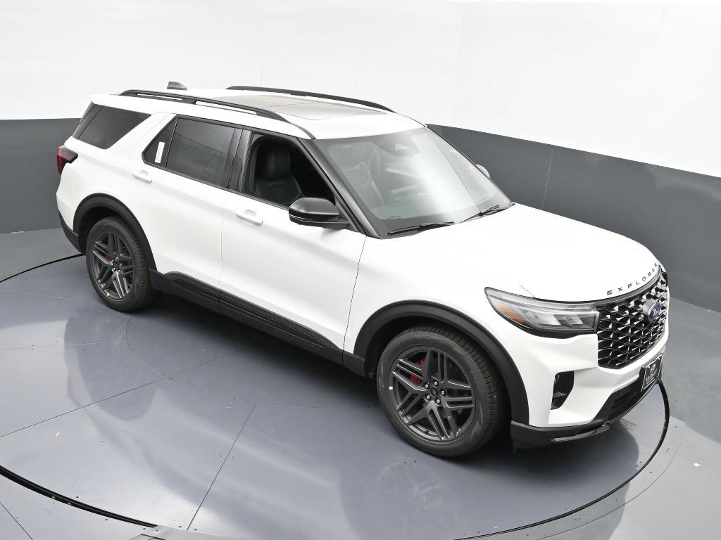 new 2025 Ford Explorer car, priced at $55,125