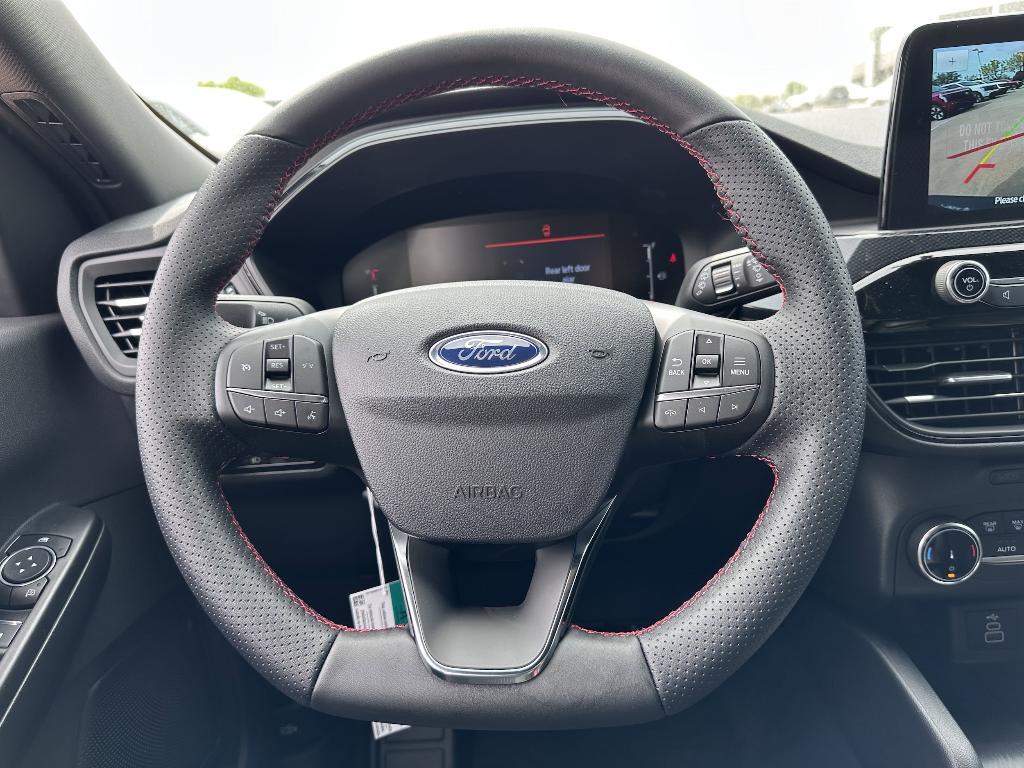 new 2025 Ford Escape car, priced at $31,103