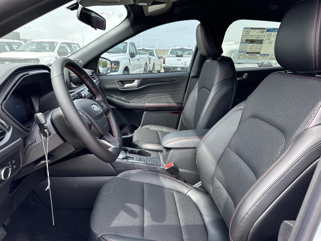new 2025 Ford Escape car, priced at $31,103
