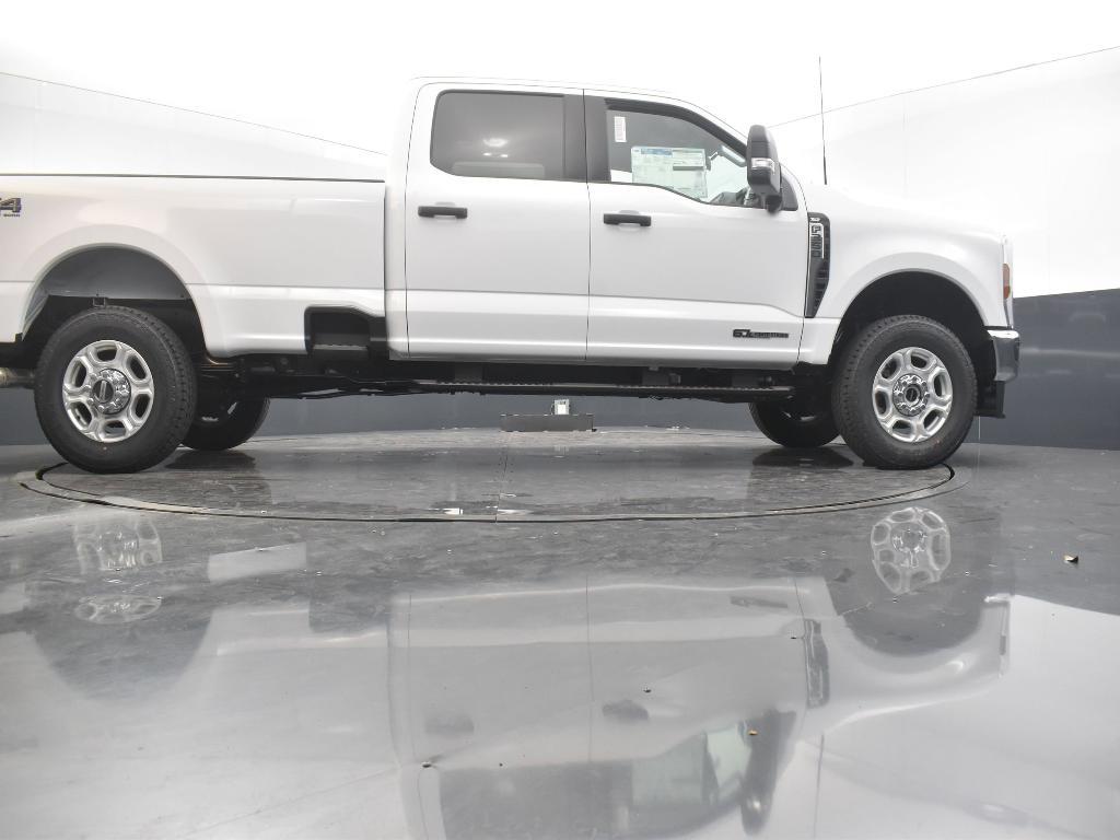 new 2025 Ford F-350 car, priced at $72,775