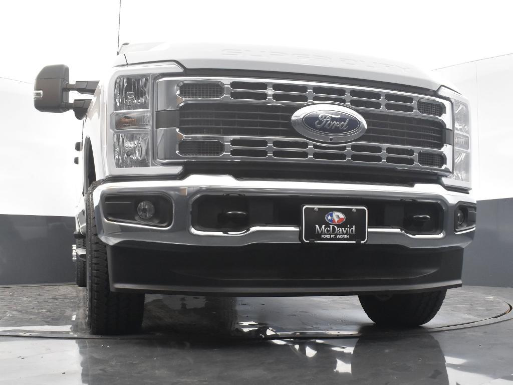 new 2025 Ford F-350 car, priced at $72,775