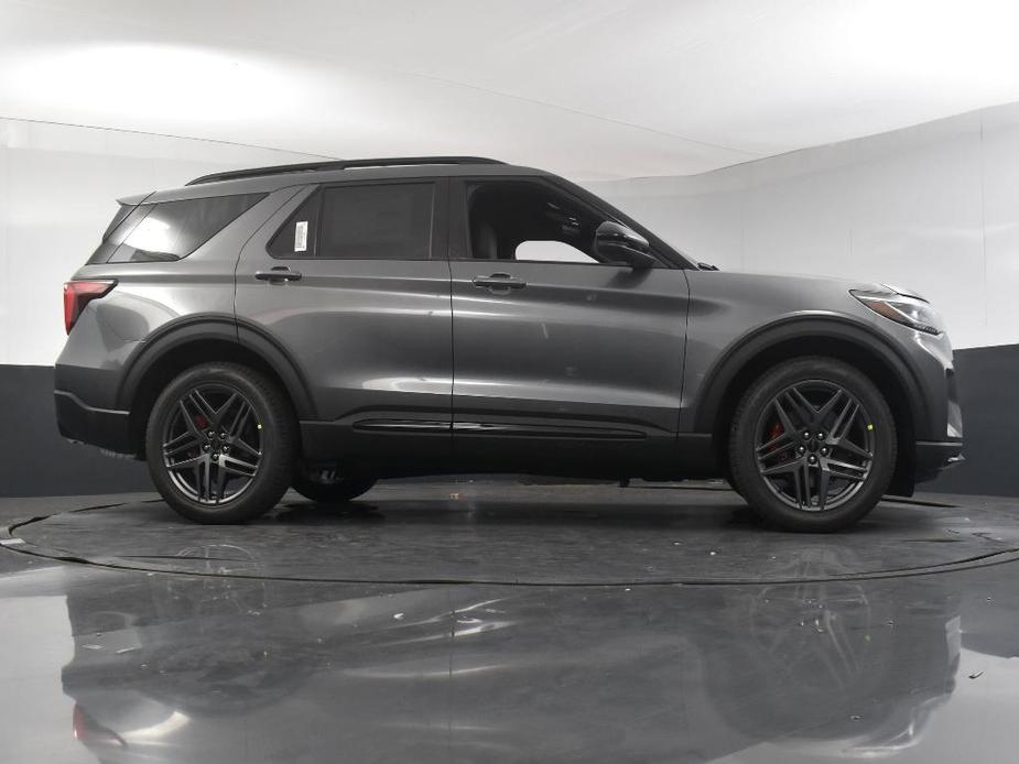 new 2025 Ford Explorer car, priced at $52,100